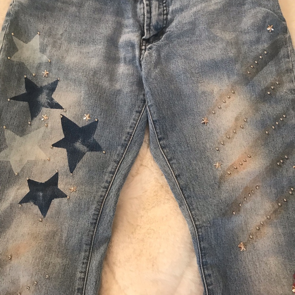 Star Embellished Blue Jeans